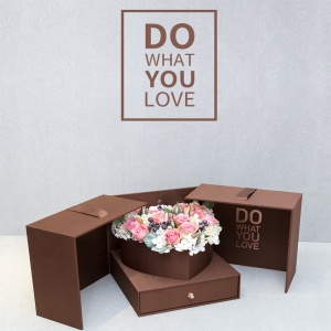 Valentine’s Day Double Layers Heart Flower Gift Box Birthday Proposal Flower Box Creative Chocolate Lipstick Drawer Box