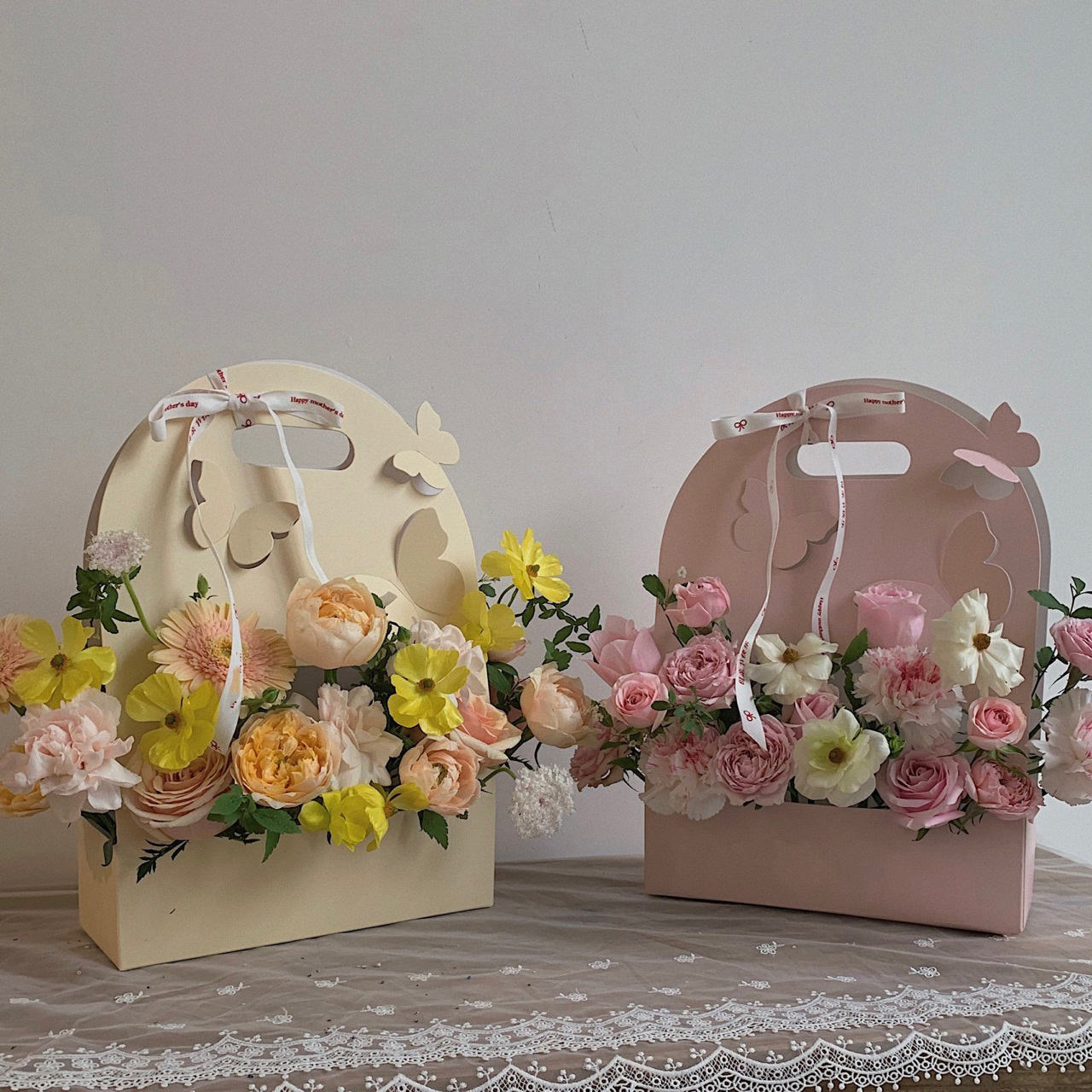 Flower Rose Gift Box Portable Mother's Day Butterfly Flower Bag Floral Packaging Box Paper Bag - Paper Bag - 3