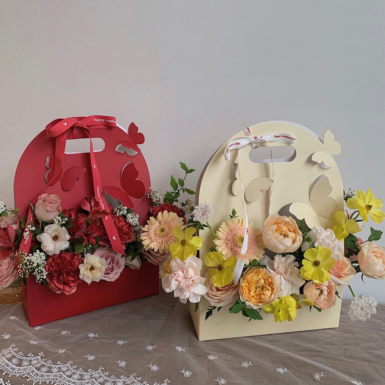 Flower Rose Gift Box Portable Mother's Day Butterfly Flower Bag Floral Packaging Box Paper Bag - Paper Bag - 1