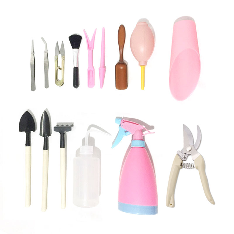 Garden flower tool